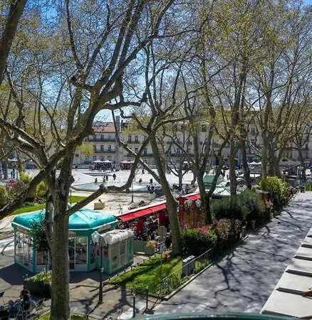 Le Balcon De La Comedie, Beau T3 Centre Historique Climatise * מונפלייה